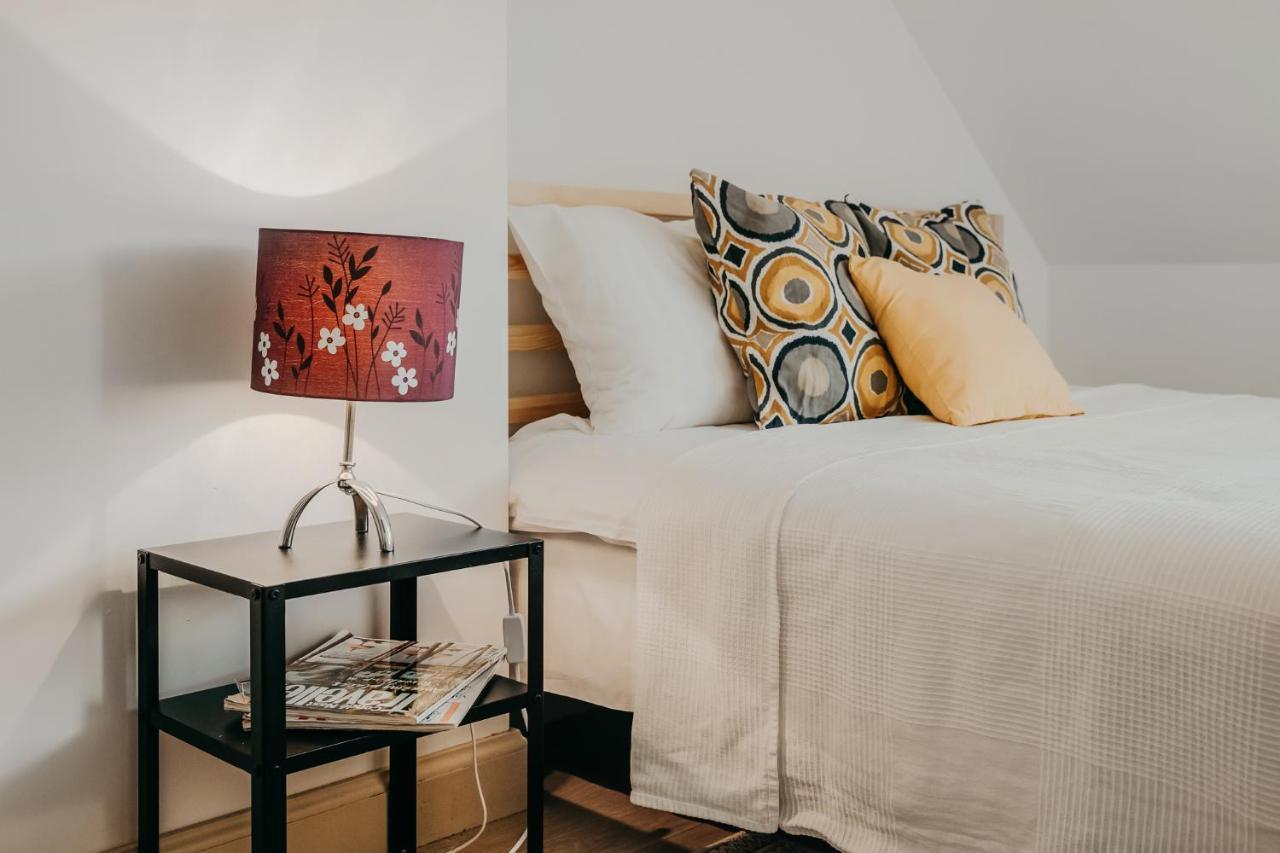 Spacious - 140 Square Meters Apartment, Vilnius City Centre Buitenkant foto