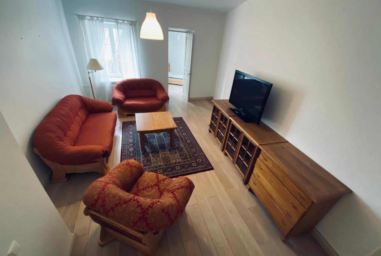 Spacious - 140 Square Meters Apartment, Vilnius City Centre Buitenkant foto
